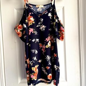 1X dark blue floral print tank top